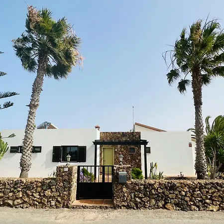 Casa Fuertes Vila